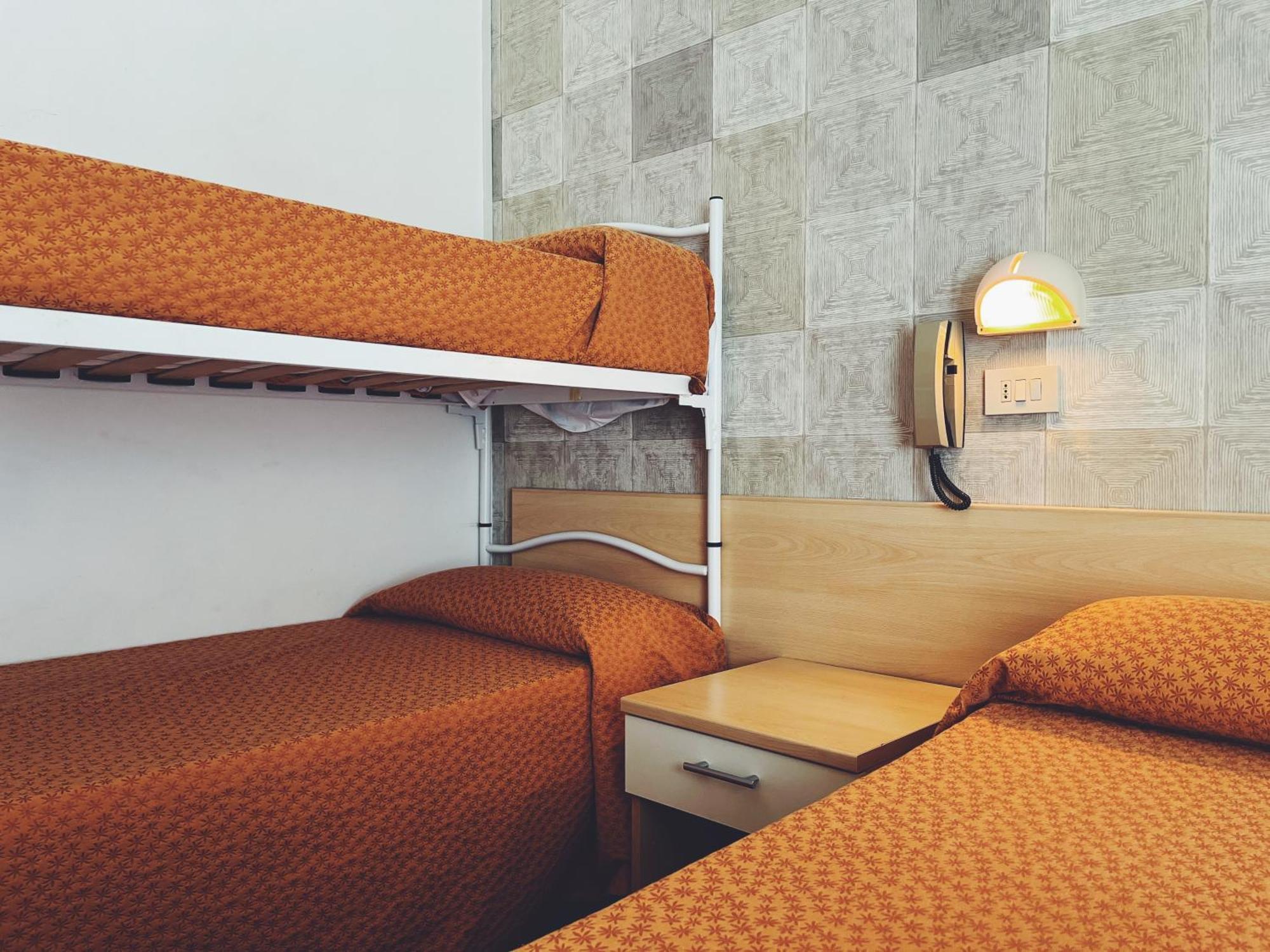 Hotel Ramona Rimini Buitenkant foto