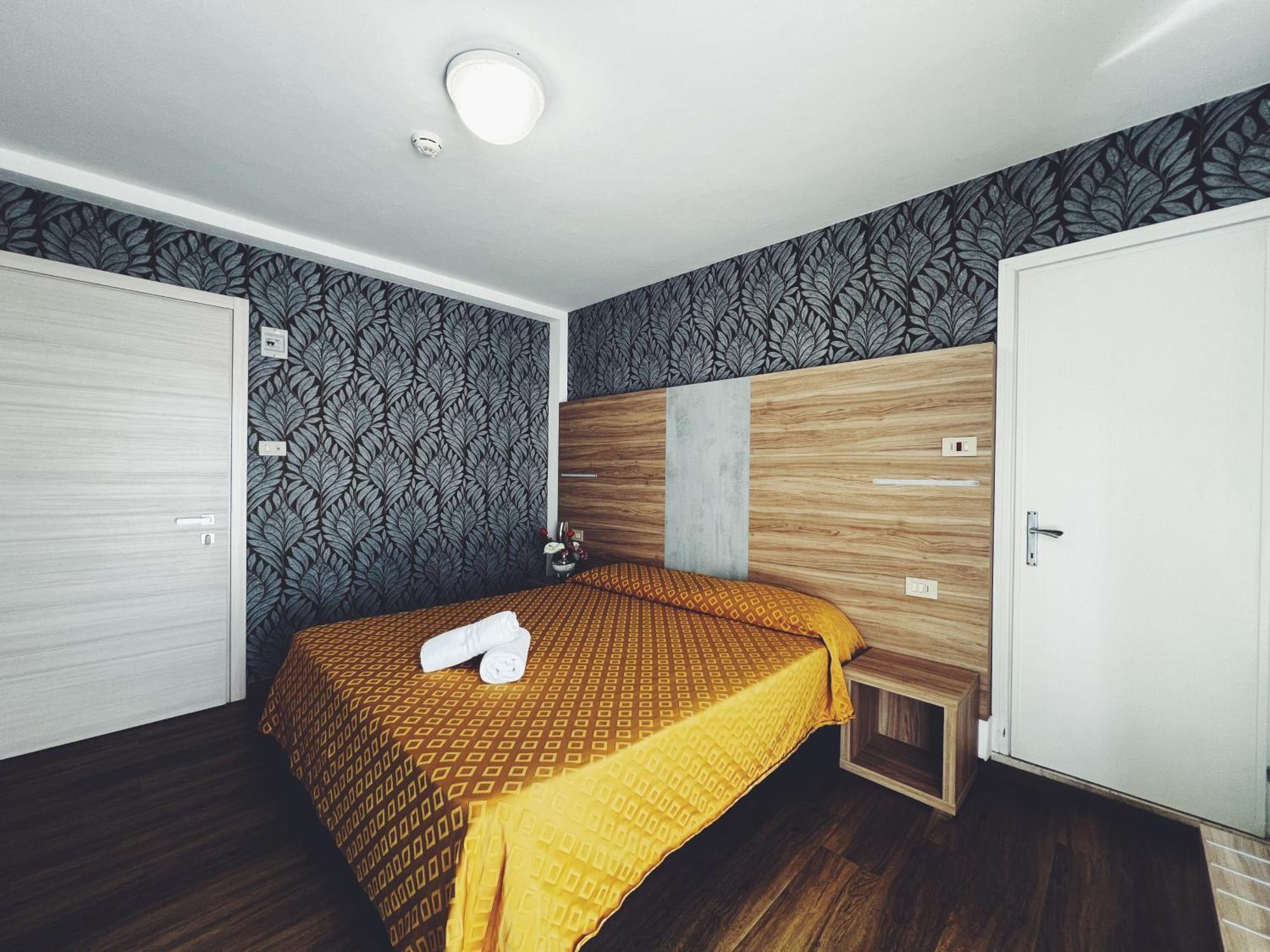 Hotel Ramona Rimini Buitenkant foto